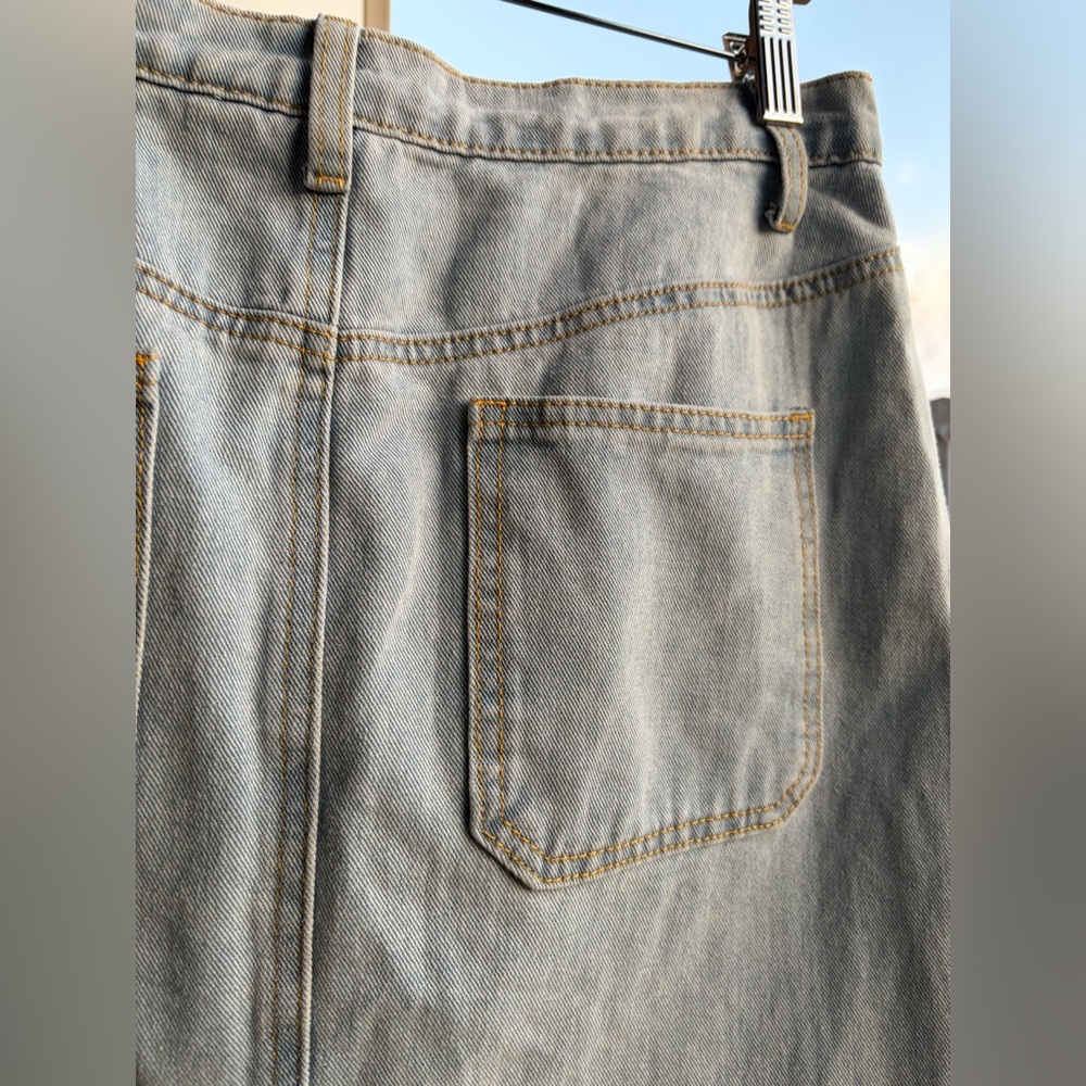 🆕 Happily Grey Button Front Denim Midi Skirt Pockets Party Casual Chic Size 9/28 - Picture 12 of 15